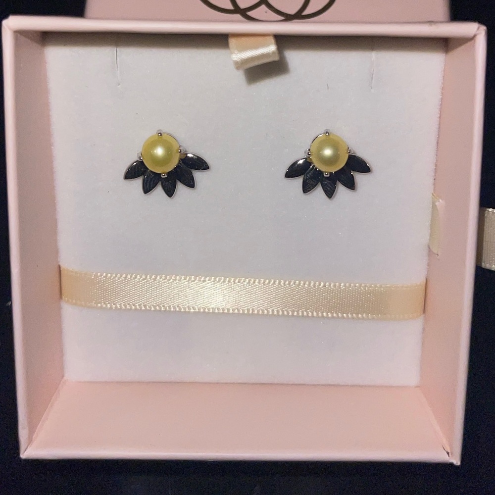 IPT Closia Pearl Earring